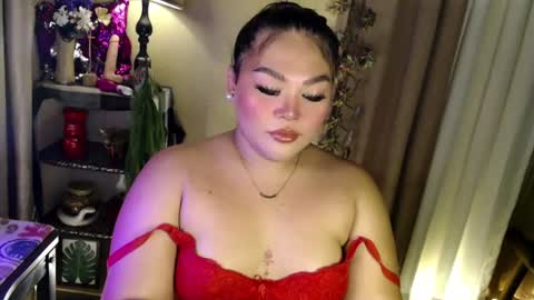 Snapshot of seductivecurvesxxx chatting on 07.07.26 Its me Jazzi online show from 07.07.26