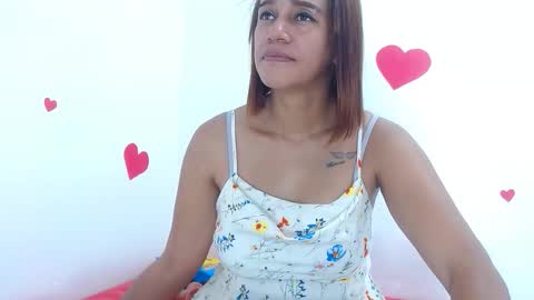 Estefany online show from 10.23.25