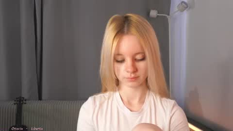 Snapshot of seebunny chatting on 07.16.26 See Its honey bunny im Lana online show from 07.16.26