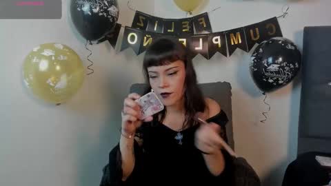 seijacu  online show from 12.17.25