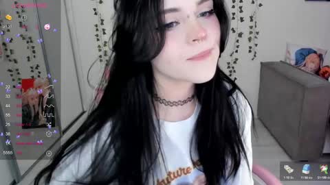 Selena  online show from 02.17.25