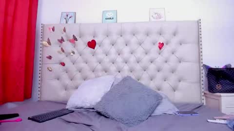 selena_beautyy online show from 03.23.26