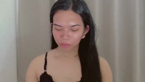 Selena online show from 12.21.24