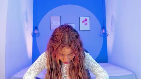 Selena online show from 10.19.25