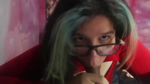 Selena Priscilla Blair Montenegro online show from 02.05.25