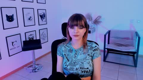 Selena ntmy online show from 01.16.25