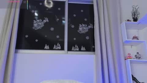 selenafox online show from 11.13.25