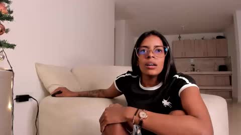 Snapshot of selenahoot chatting on 12.20.25 Adriana3 online show from 12.20.25