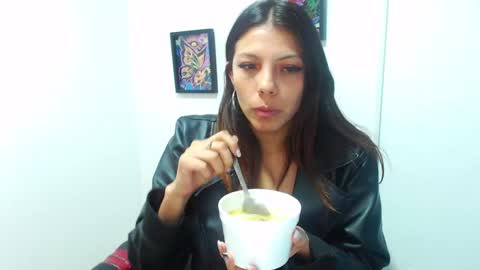 Selena online show from 12.23.24