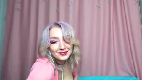 Selena online show from 12.14.25