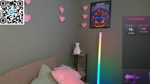 Selena online show from 11.06.25