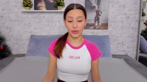 Snapshot of selenarousey chatting on 12.23.24 Selena online show from 12.23.24