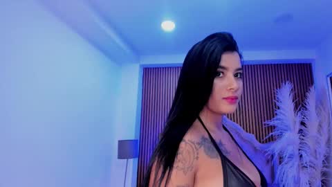 selenastonne online show from 02.19.26