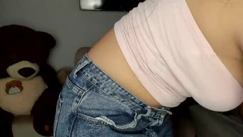 Alejandra  online show from 06.07.26