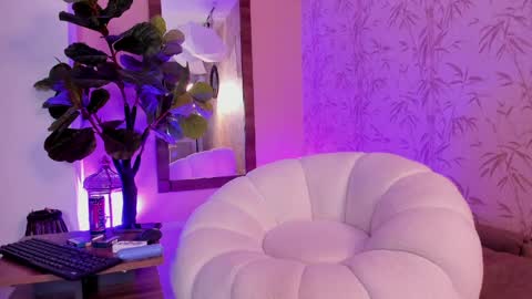 selenenorth online show from 04.08.26