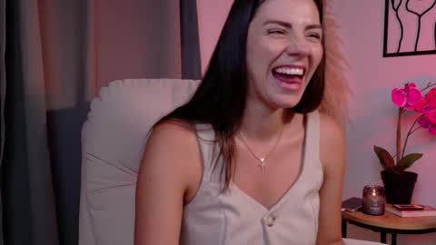 Selene Nova online show from 05.06.26