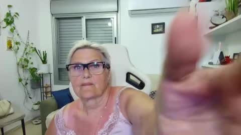 Selenna online show from 05.17.26