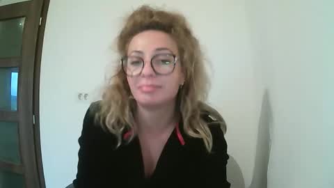 Selenna online show from 10.01.25