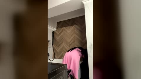 Selin online show from 12.16.25