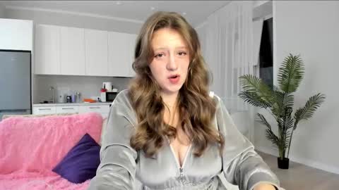 Ami online show from 11.07.25