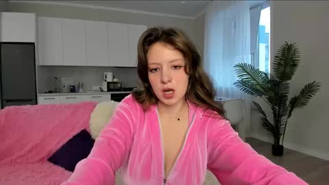 Ami online show from 11.08.25