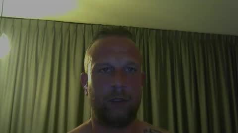 Snapshot of sence08 chatting on 04.04.26 sence08 online show from 04.04.26