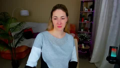 sensitiveheartt online show from 03.12.26