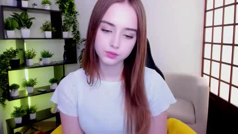 Snapshot of sensual_amy_ chatting on 03.04.26 Emily online show from 03.04.26