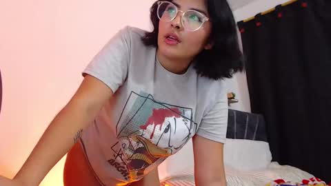 Camille and sophie online show from 12.04.24