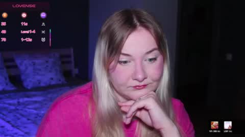 Snapshot of sensual_girrrl chatting on 07.20.26 Ilona online show from 07.20.26
