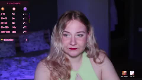 Snapshot of sensual_girrrl chatting on 07.29.26 Ilona online show from 07.29.26