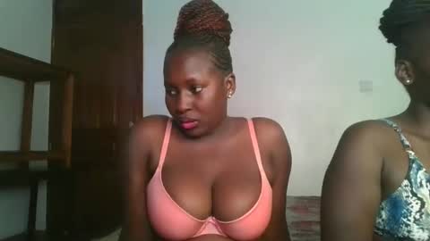 Snapshot of sensual_ria chatting on 03.25.26 sensual_ria online show from 03.25.26
