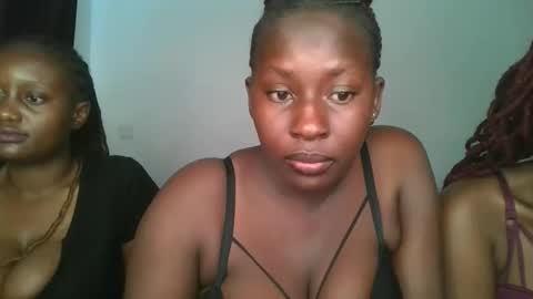 Snapshot of sensual_ria chatting on 03.27.26 sensual_ria online show from 03.27.26