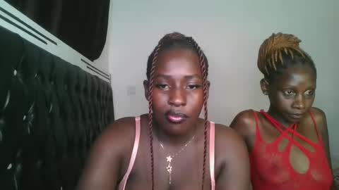 Snapshot of sensual_ria chatting on 04.10.26 sensual_ria online show from 04.10.26