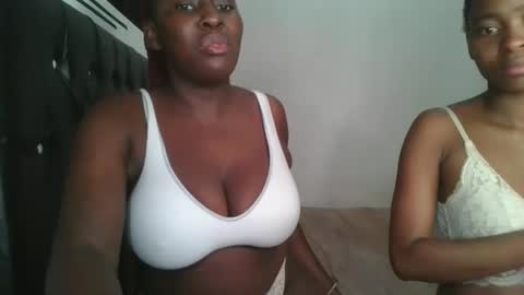Snapshot of sensual_ria chatting on 04.26.26 sensual_ria online show from 04.26.26