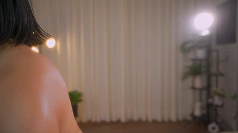 Maria- OF sensual bee online show from 01.01.25