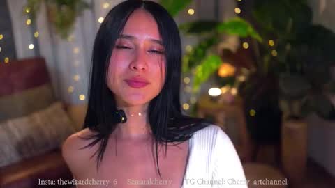 Maria- OF sensual bee online show from 02.28.26