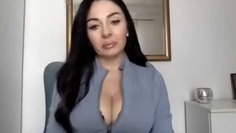 sensuallstella online show from 01.08.26