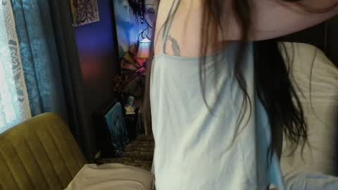 Snapshot of sentfrmheaven chatting on 12.27.24 Tara online show from 12.27.24