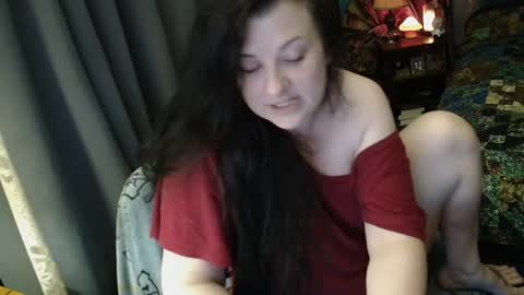 Snapshot of sentfrmheaven chatting on 12.02.25 Tara online show from 12.02.25