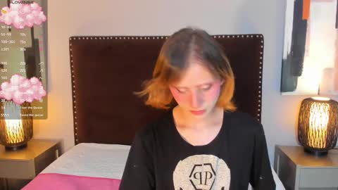 Seraphine star online show from 03.11.26