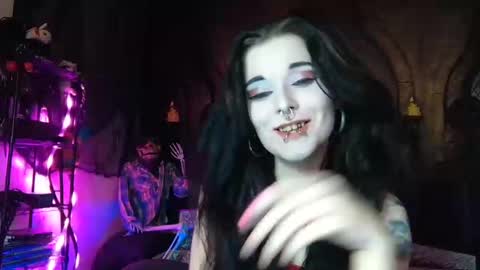 Seraphin Munster online show from 11.04.25