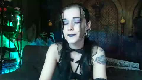 Seraphin Munster online show from 11.12.25