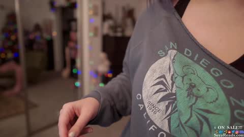 SeraReads online show from 12.22.24