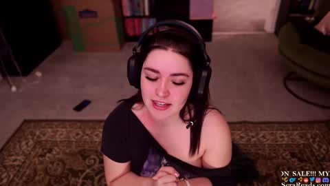 SeraReads online show from 02.16.25