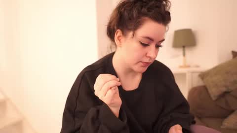 SeraReads online show from 03.03.25