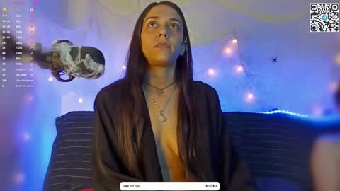 Snapshot of sereia_vessel chatting on 11.03.25 sereia_vessel online show from 11.03.25