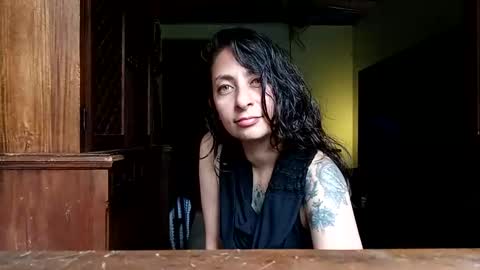 Serena Xyz online show from 04.15.26