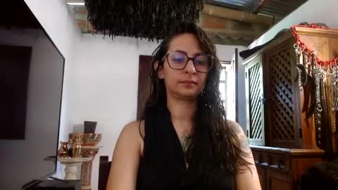 Serena Xyz online show from 04.18.26