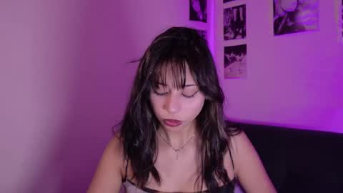 Snapshot of serenbleck chatting on 06.09.26 Seren online show from 06.09.26
